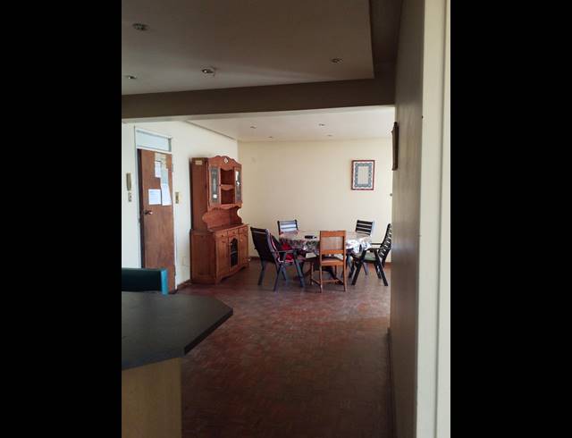 3 BEDROOM APARTMENT FOR SALE IN VAN RYNEVELD